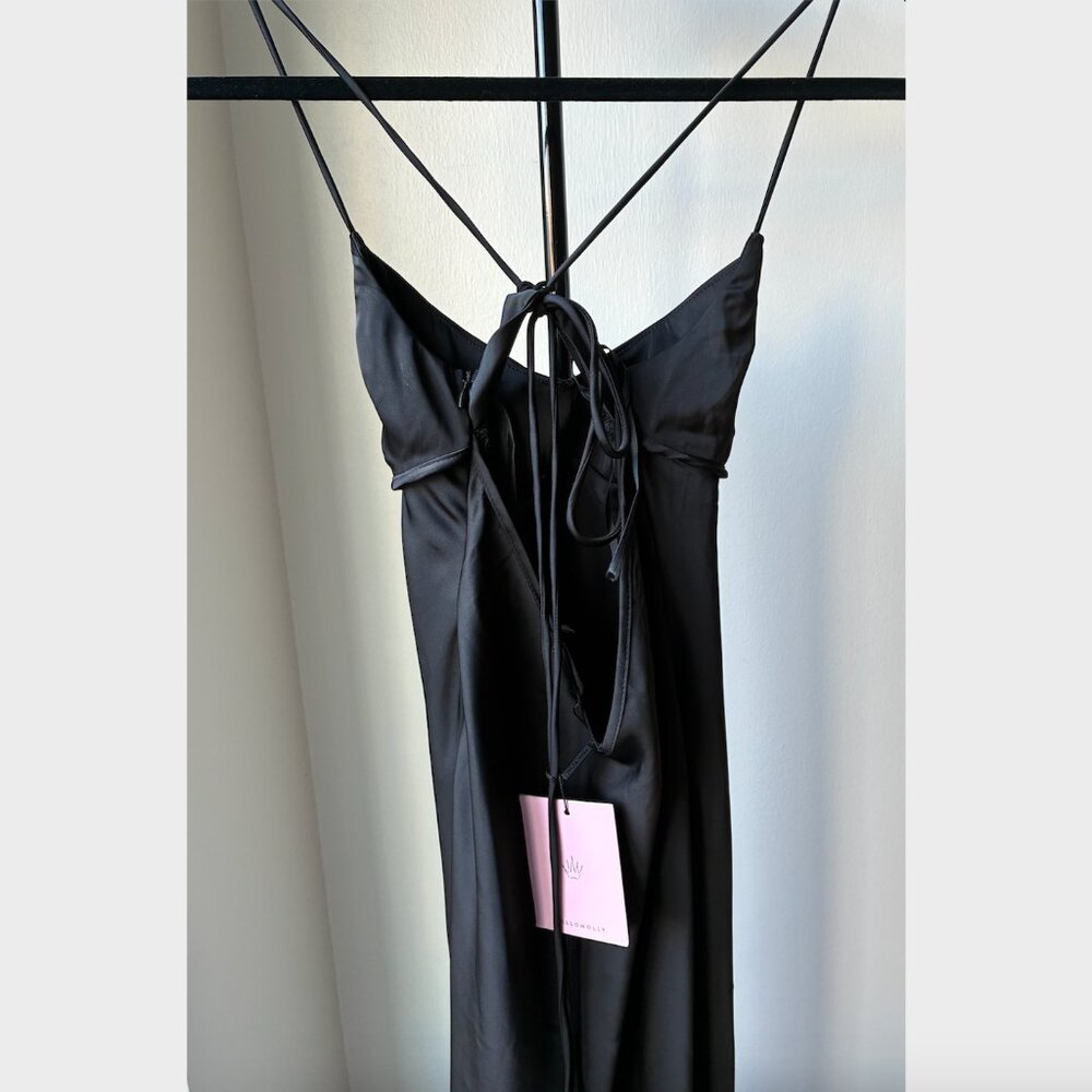 Hello Molly NWT the Samara Black Satin Maxi Dress- Size 6 - Picture 7 of 13